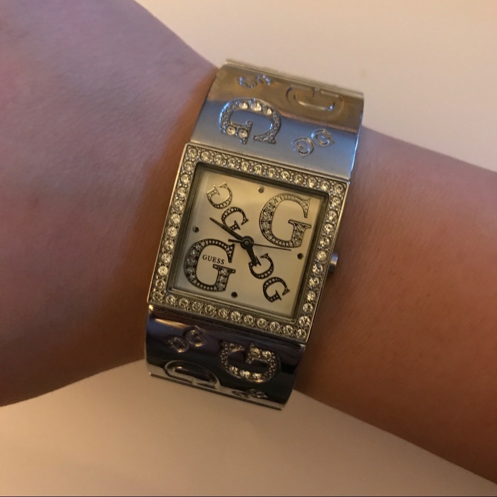 Guess Silver Watch - Picture 2 of 4